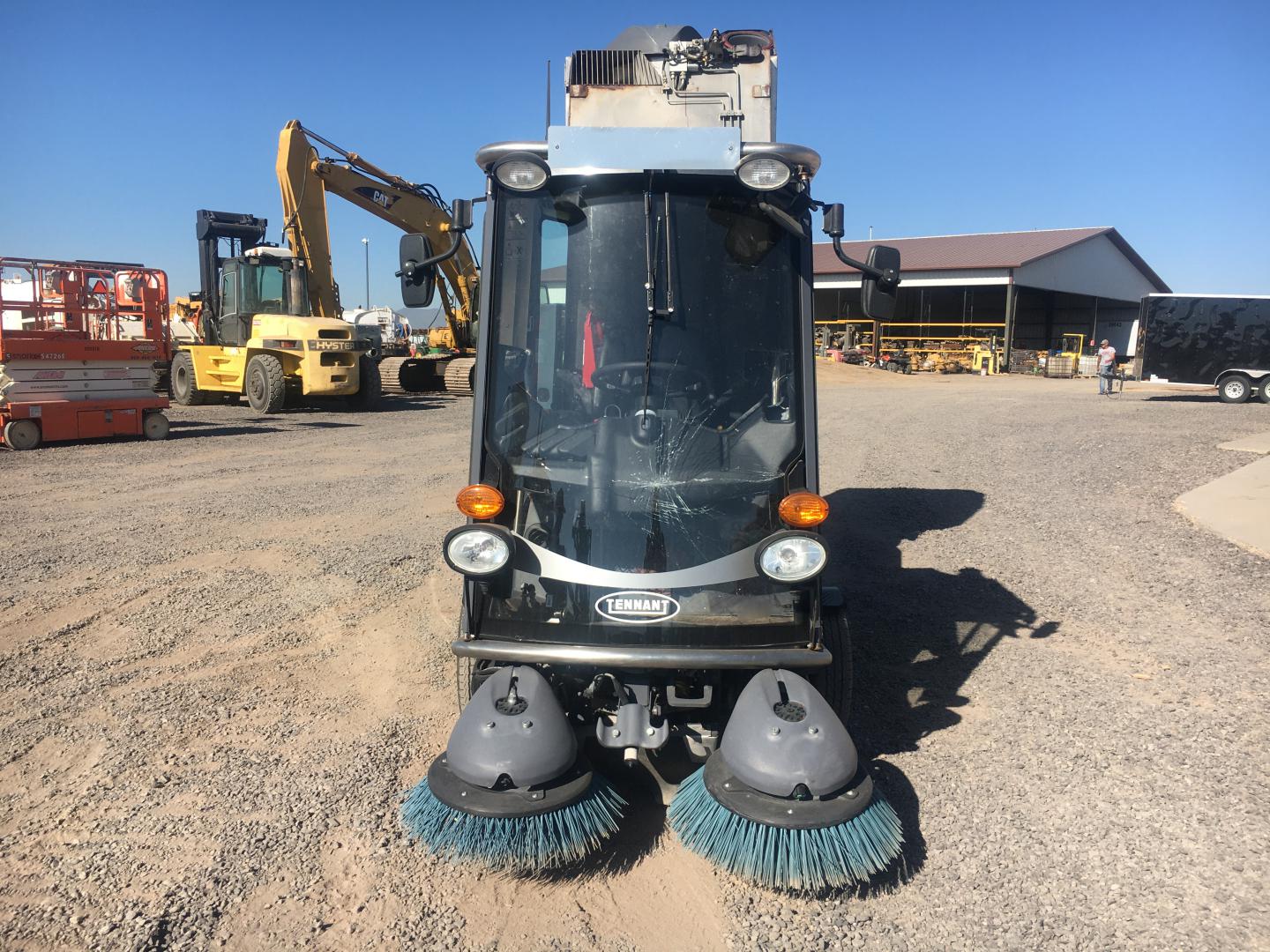 ./imagenes/INVOICE/2019/16872/BARREDORA TENNANT GREEN MACHINE (44).JPG